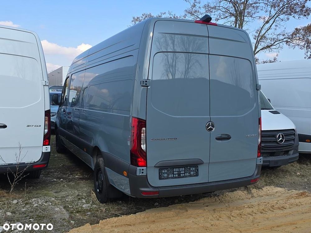 Mercedes-Benz Sprinter 317 CDI Long SELECT - 6