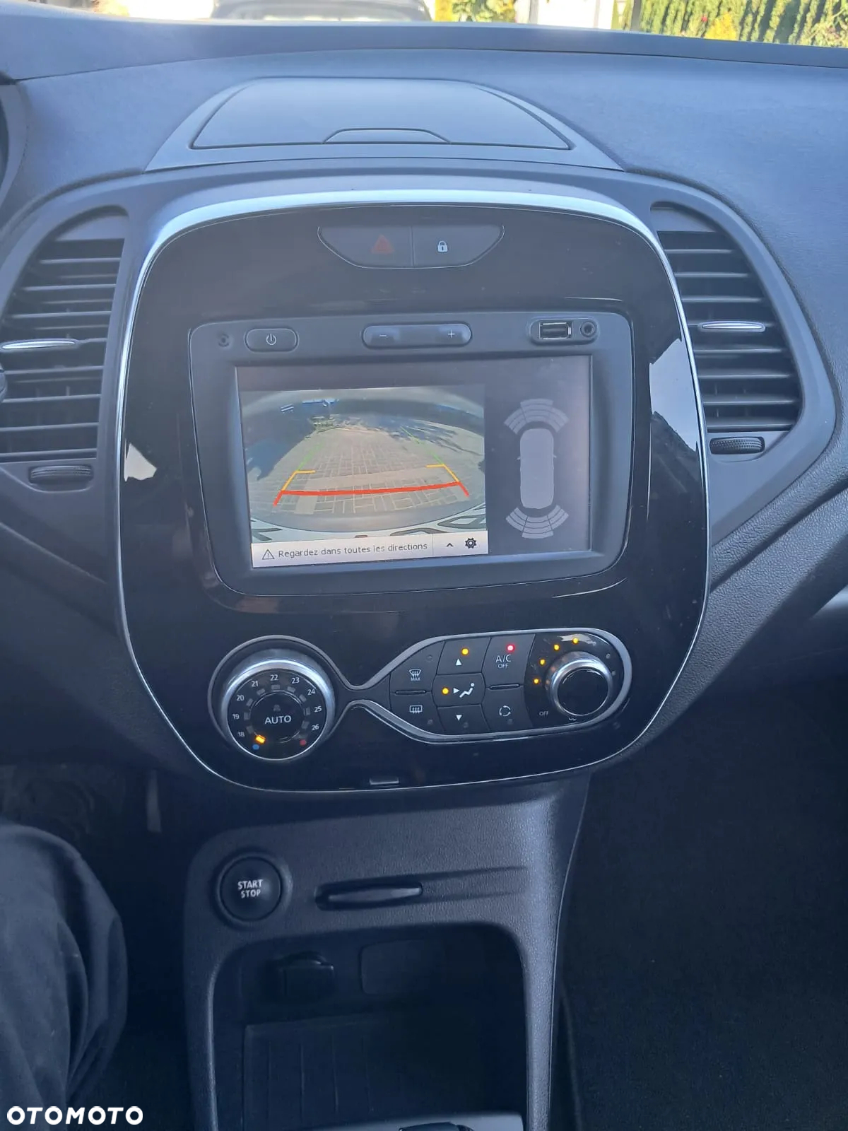 Renault Captur - 10