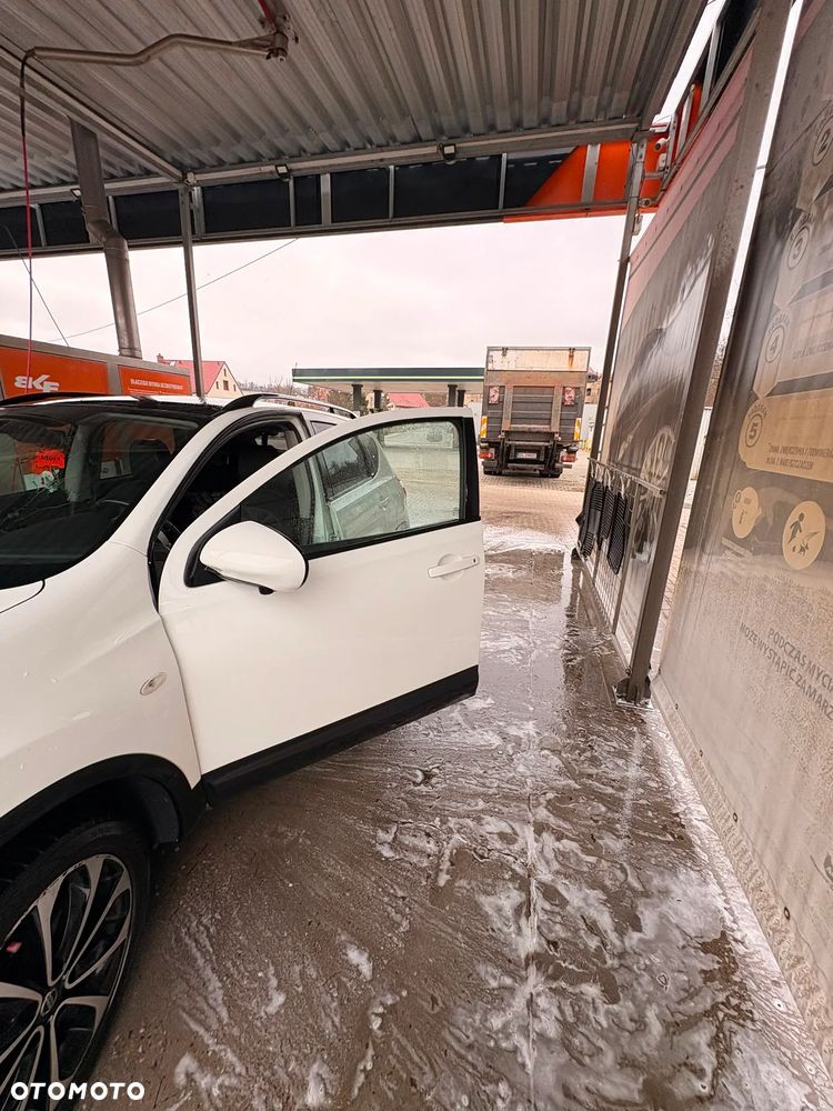 Nissan Qashqai 1.5 dCi DPF 360 - 4