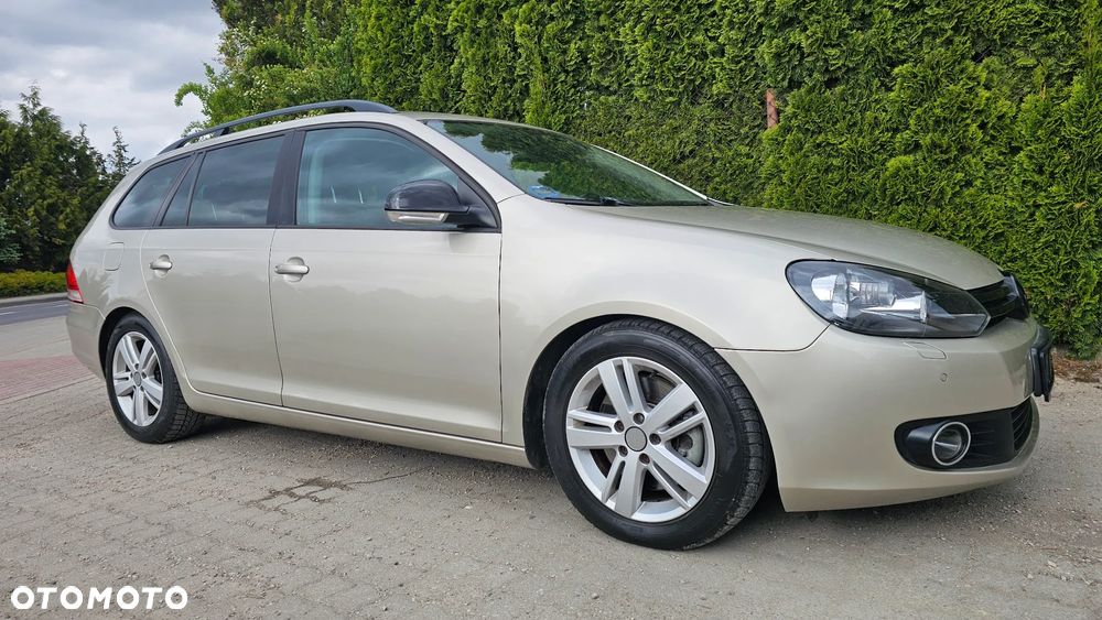 Volkswagen Golf - 4