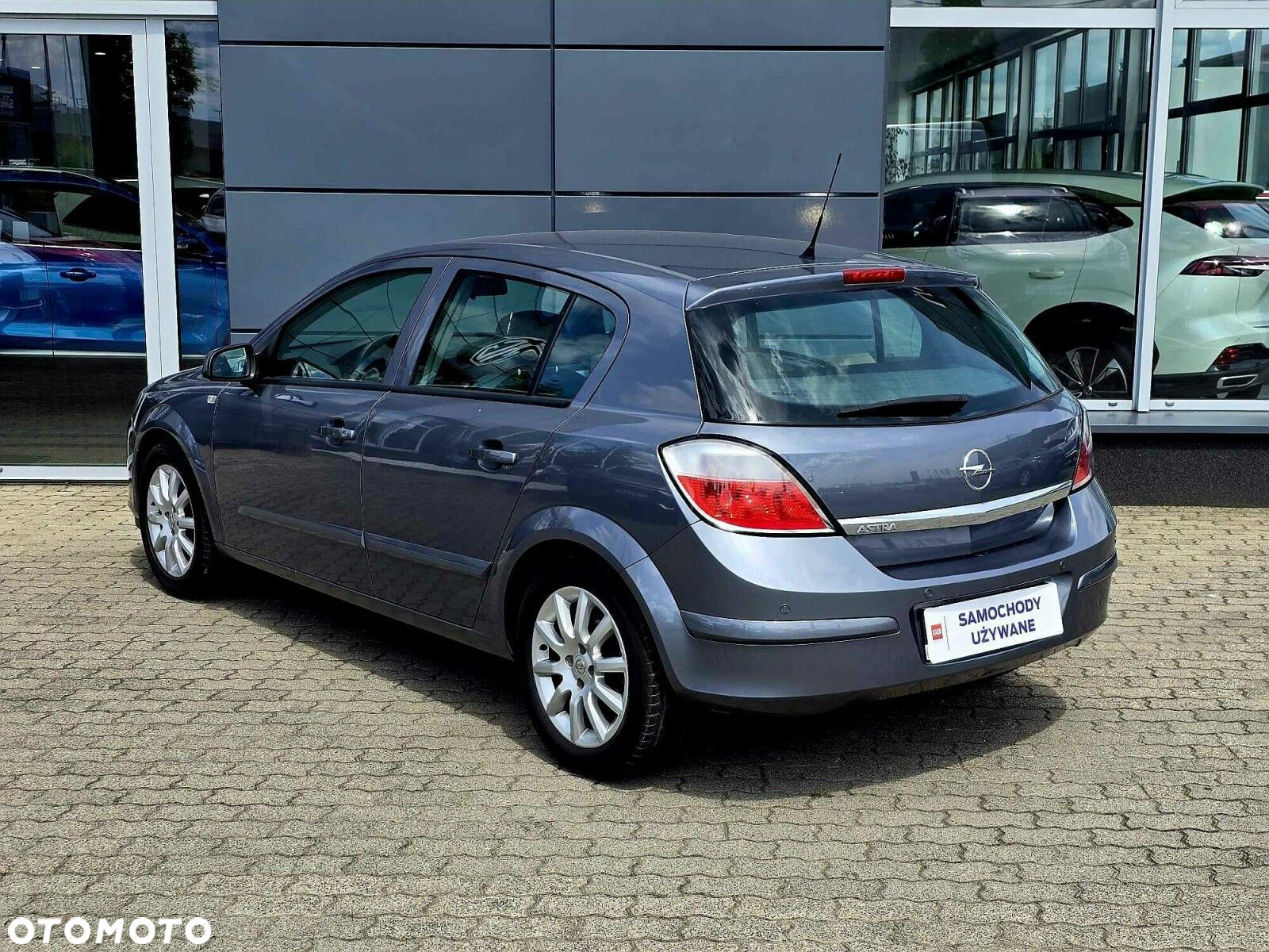 Opel Astra - 8