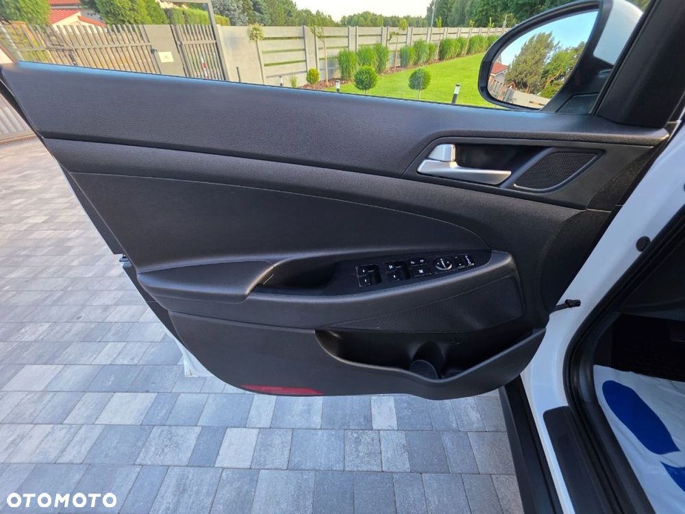 Hyundai Tucson - 12