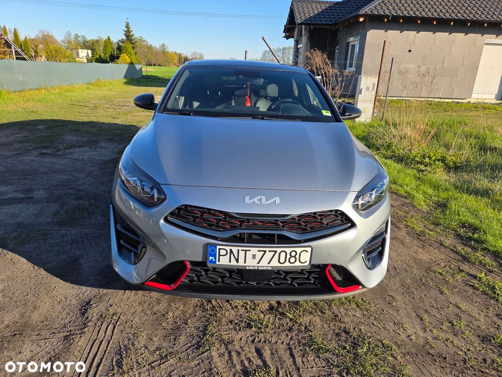 Kia ProCeed - 2