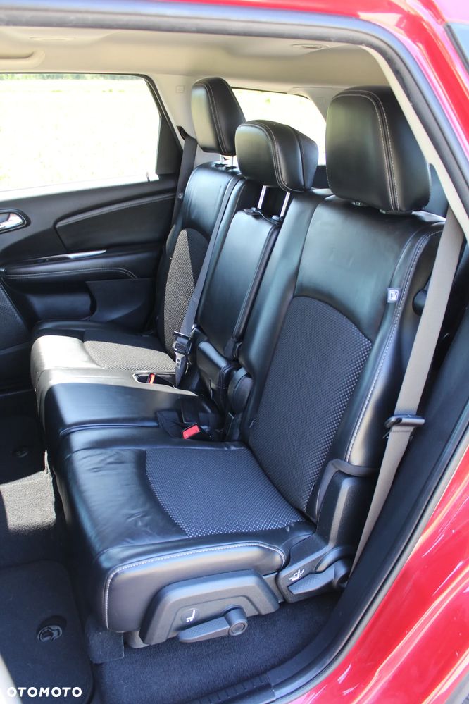 Dodge Journey - 16