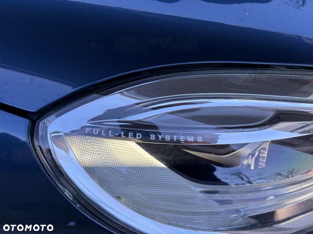 Volvo V40 Cross Country D3 Drive-E Summum - 22