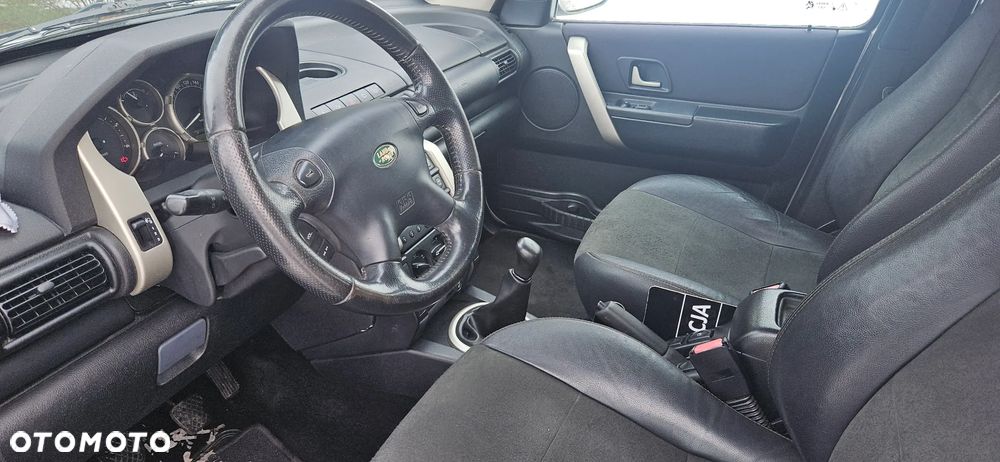 Land Rover Freelander 2.0 D - 7
