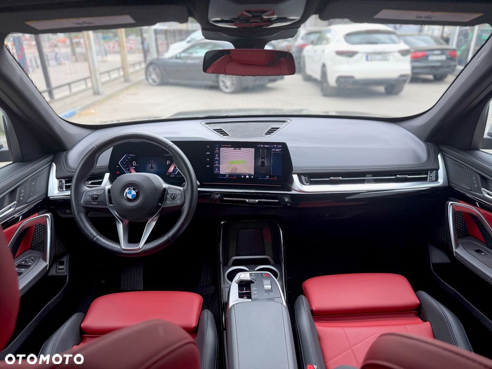 BMW X1 xDrive25i GPF xLine sport - 22