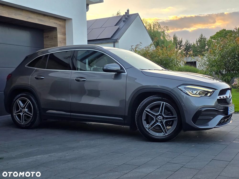 Mercedes-Benz GLA 200 d AMG Line - 18