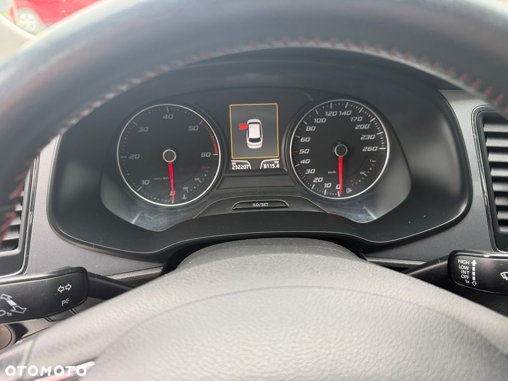 Seat Leon 2.0 TDI FR S&S DSG - 6