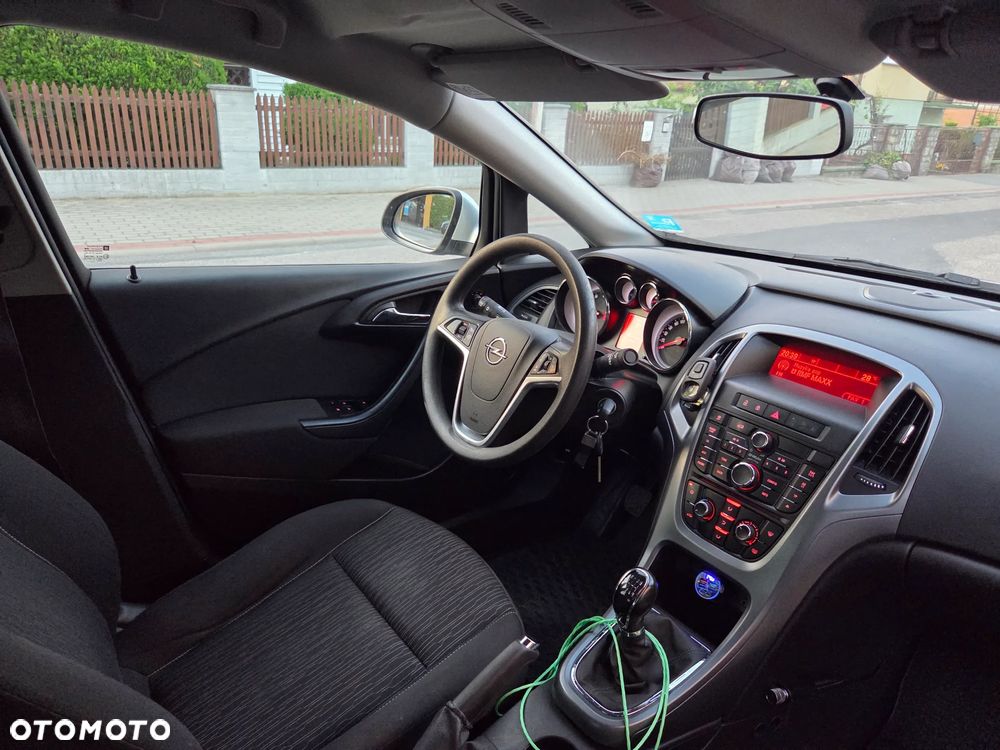 Opel Astra - 14