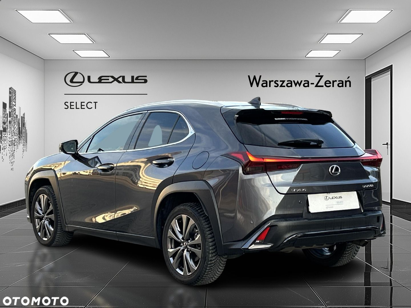 Lexus UX - 5