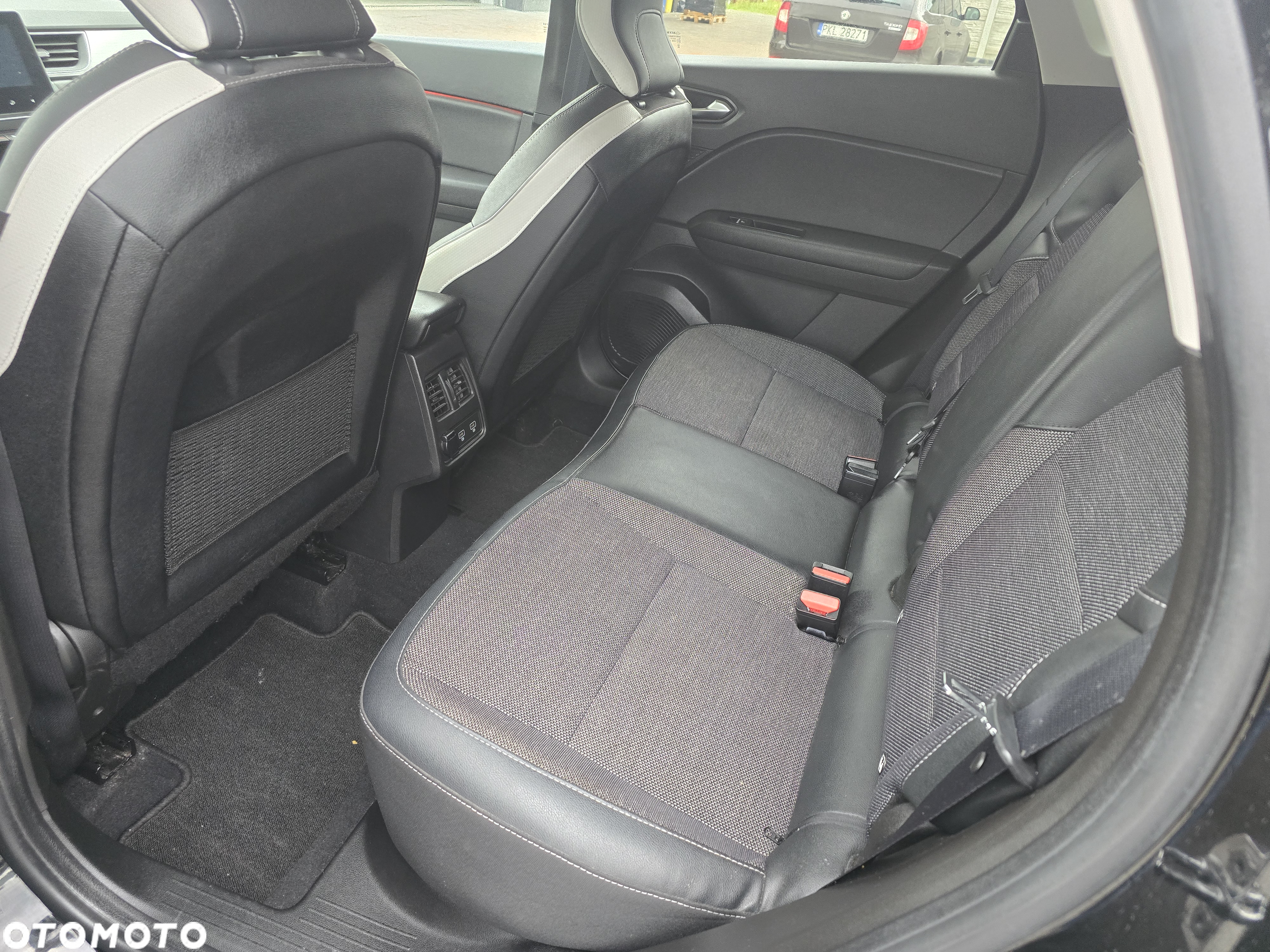 Renault Captur TCe 90 INTENS - 20