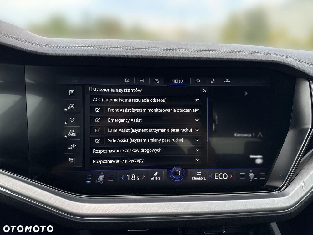 Volkswagen Touareg - 29