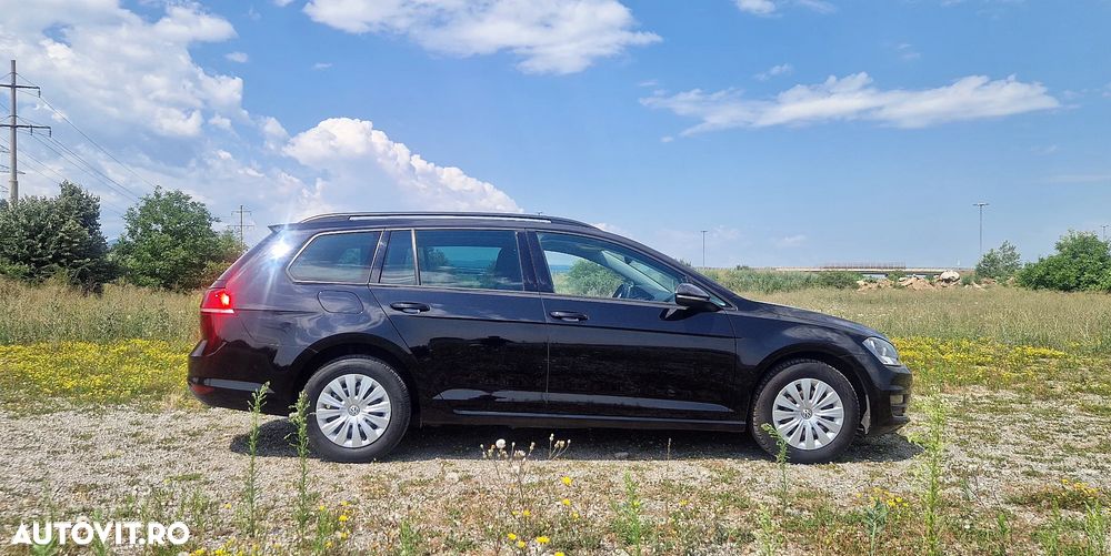 Volkswagen Golf 1.6 TDI BlueMotion Comfortline - 10