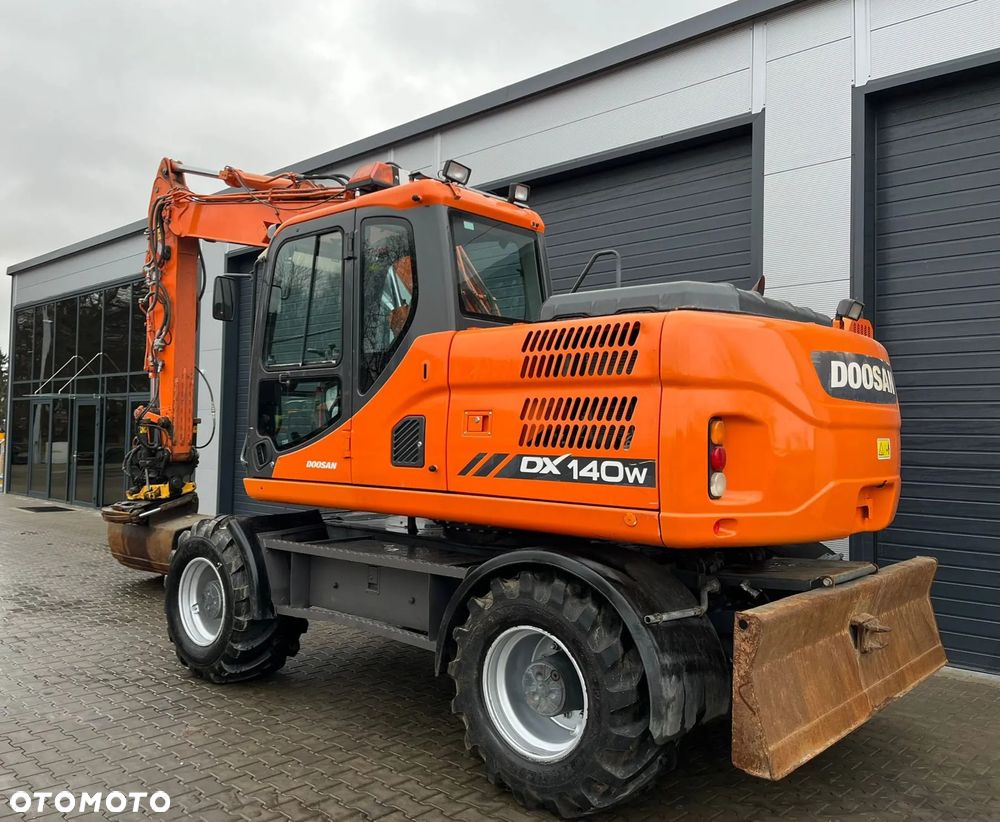 Doosan DX140W-3 - 4