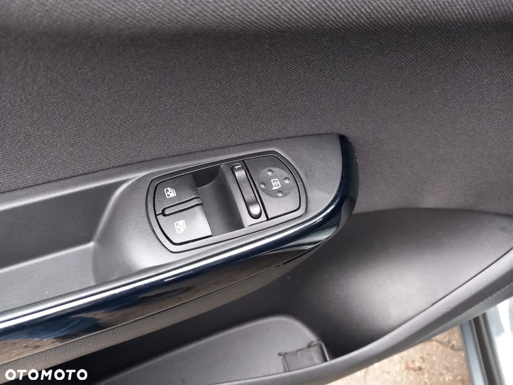 Opel Corsa 1.4 EcoFLEX Start/Stop drive - 27