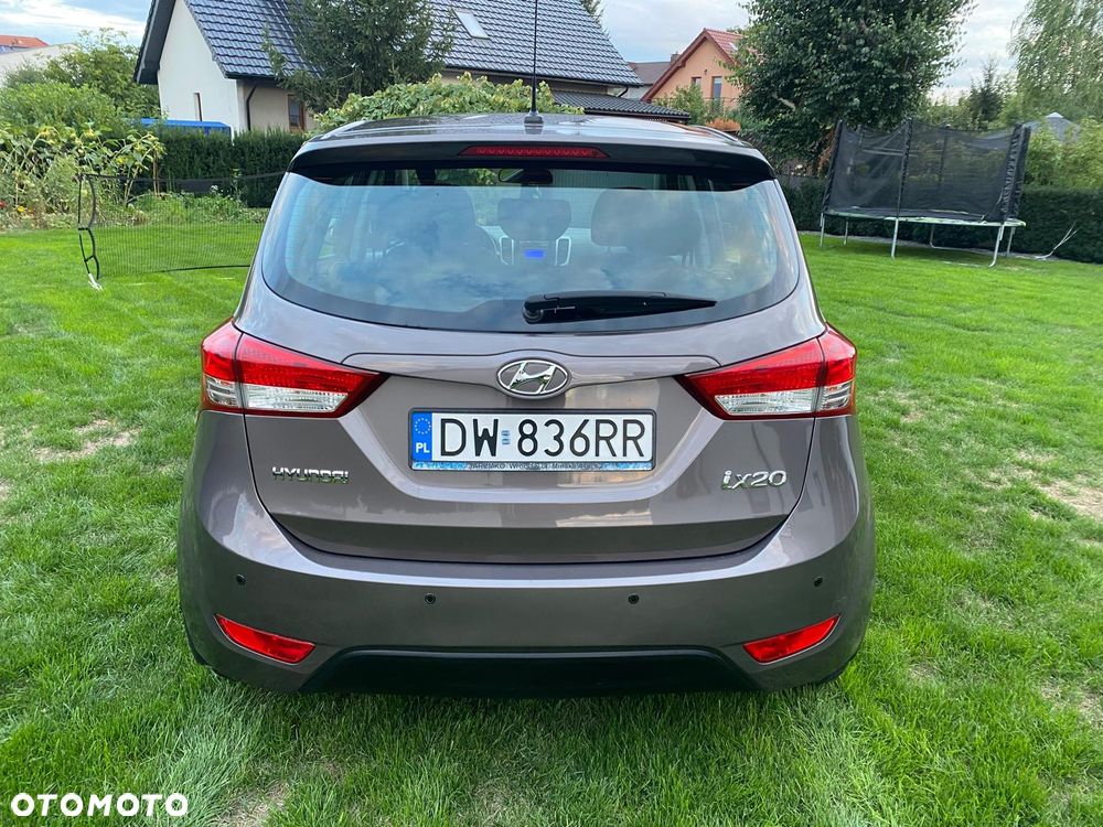 Hyundai ix20 - 9