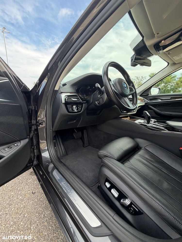BMW Seria 5 530e xDrive AT PHEV - 12