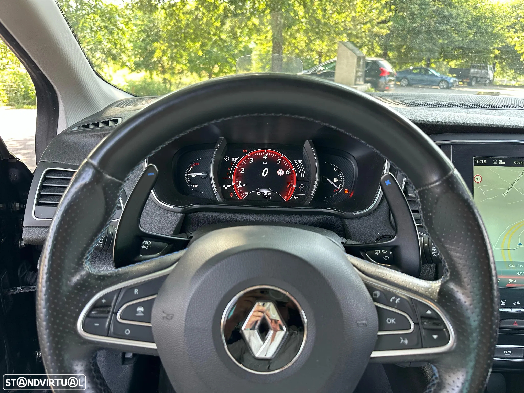Renault Mégane ENERGY TCe 205 EDC GT - 24