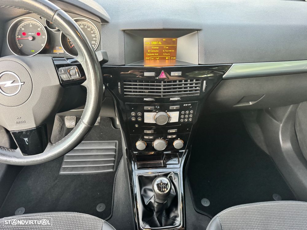 Opel Astra 1.7 CDTI Cosmo ecoFLEX - 11
