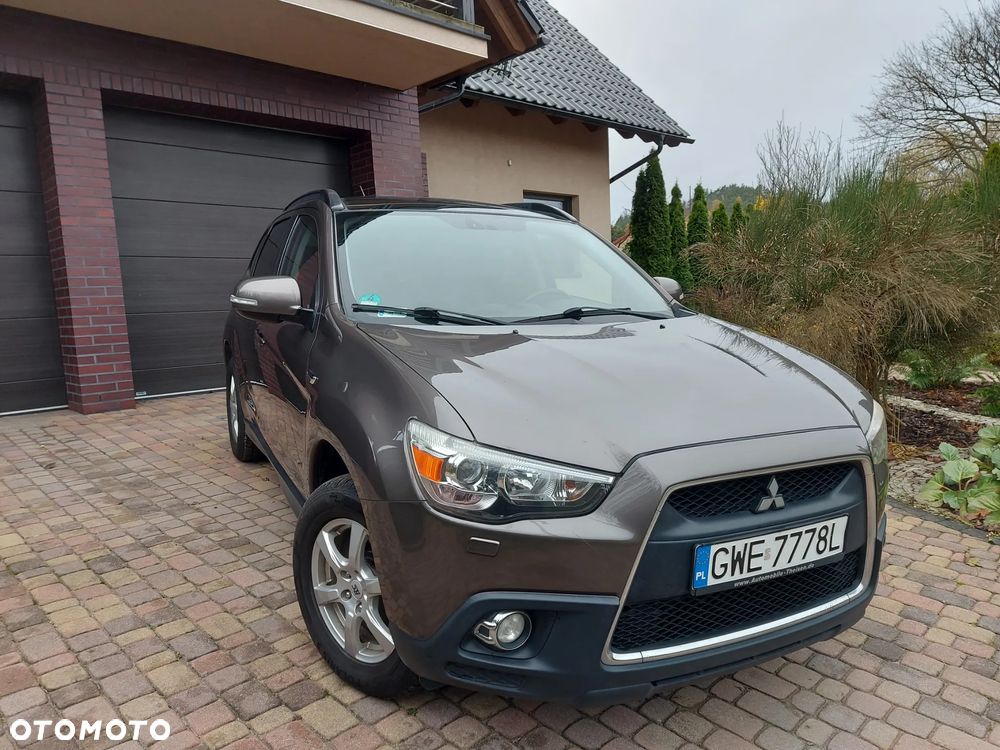 Mitsubishi ASX - 3