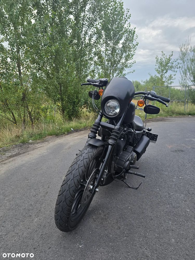 Harley-Davidson Sportster Iron 883 - 4