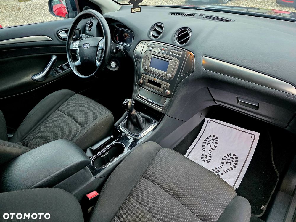 Ford Mondeo - 15