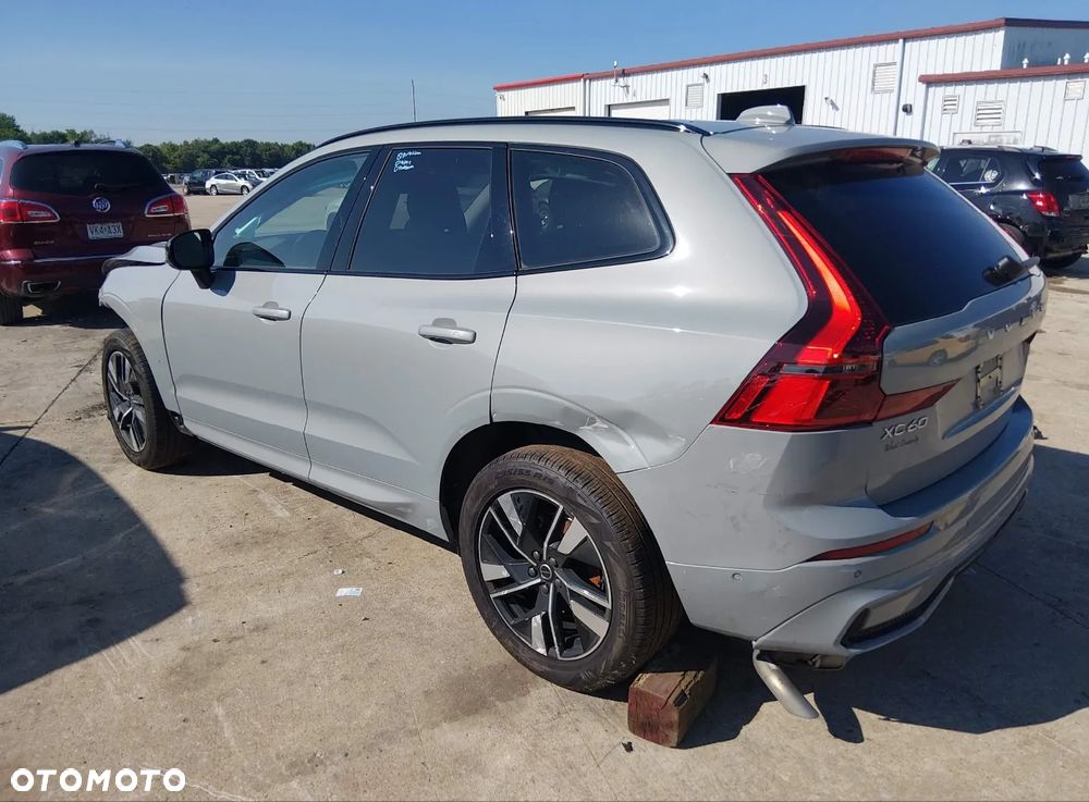 Volvo XC 60 B5 B AWD Geartronic Momentum Pro - 6