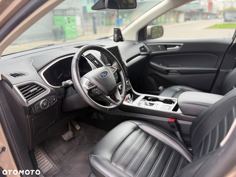 Ford Edge - 12