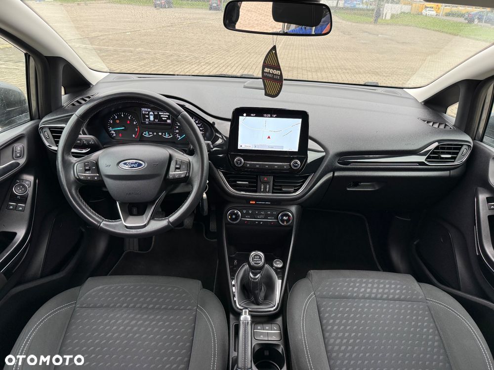 Ford Fiesta 1.0 EcoBoost S&S TITANIUM - 13