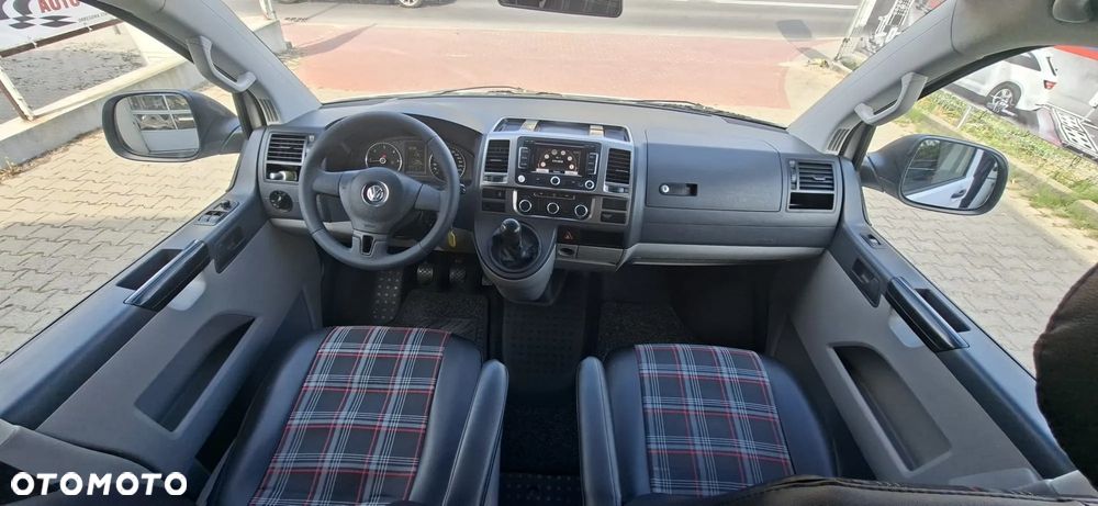 Volkswagen Transporter - 9