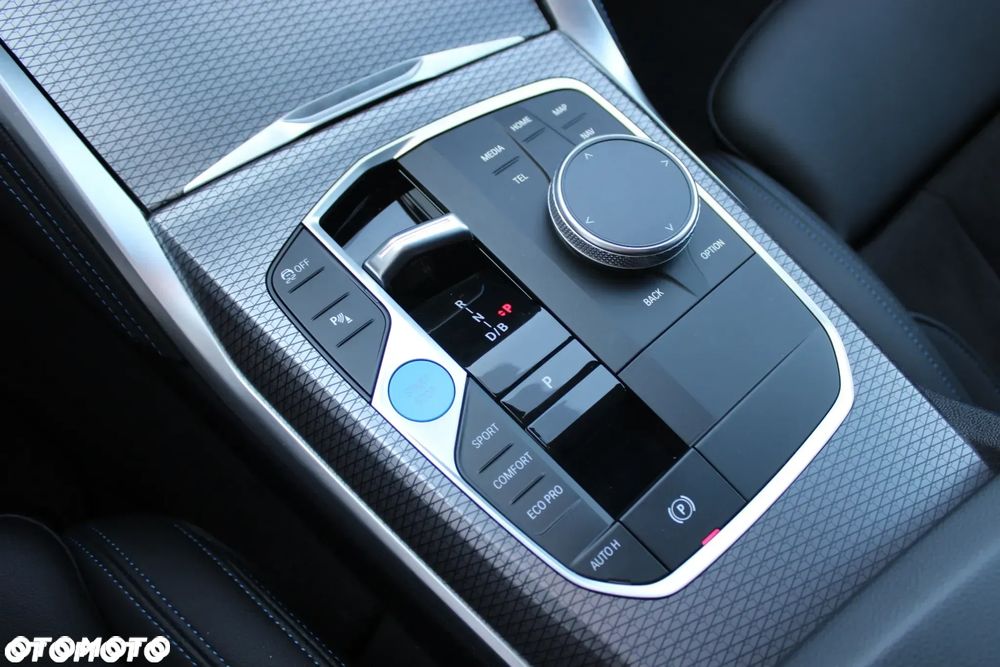 BMW i4 80.7kWh eDrive 35 M Sport - 20