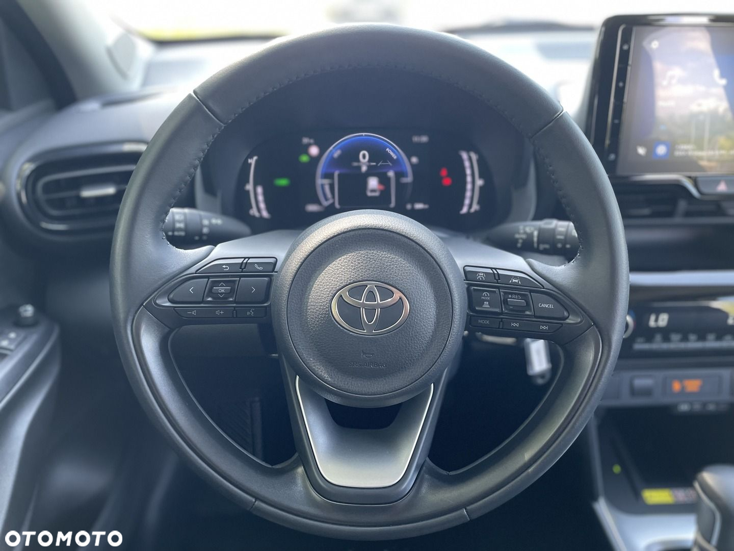 Toyota Yaris Cross - 16