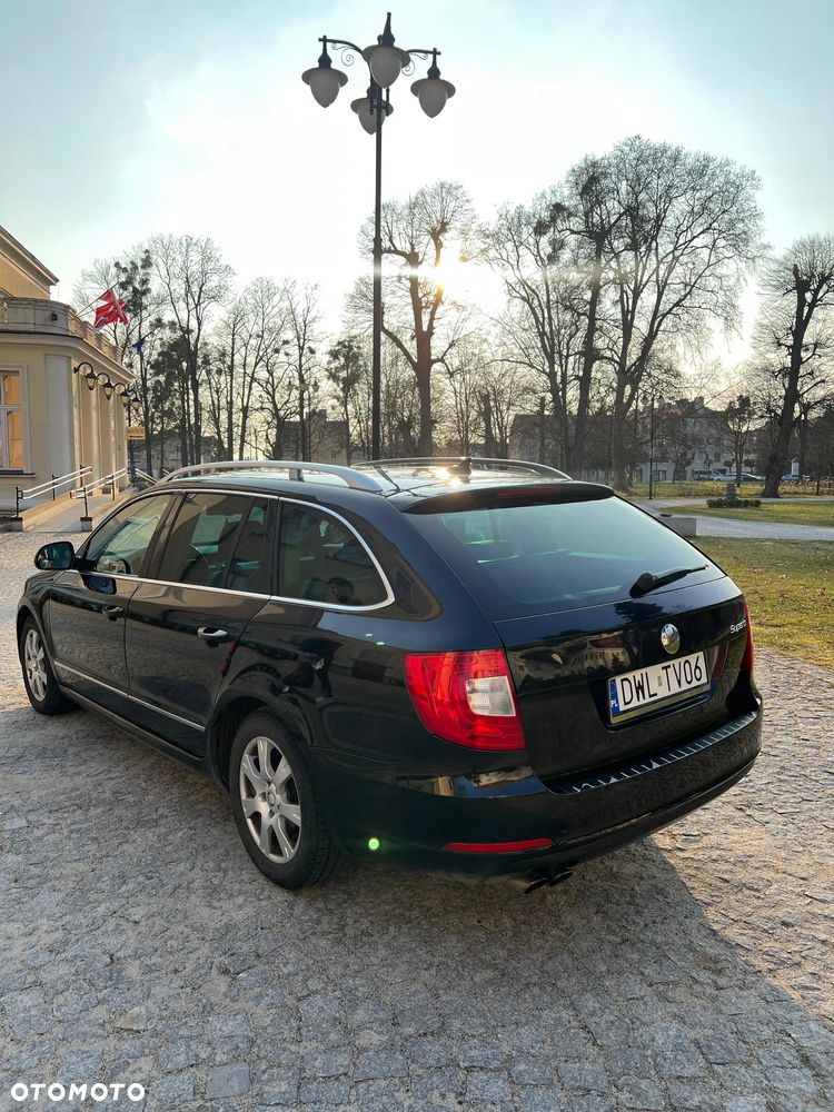 Skoda Superb 1.8 TSI Elegance DSG - 4
