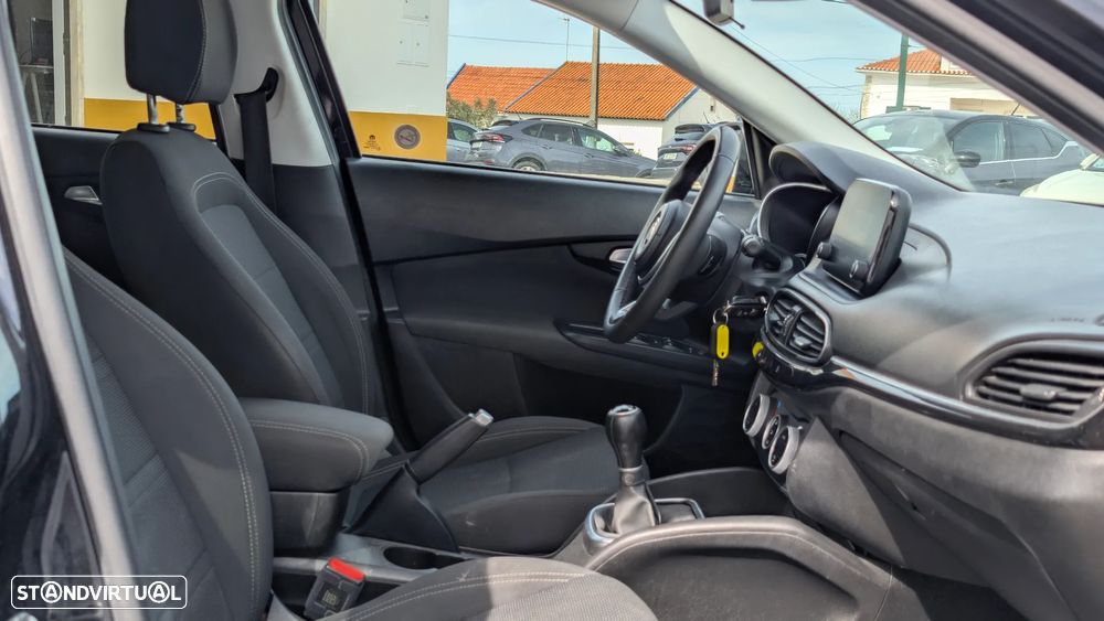 Fiat Tipo Station Wagon 1.0 GSE T3 City Life - 14