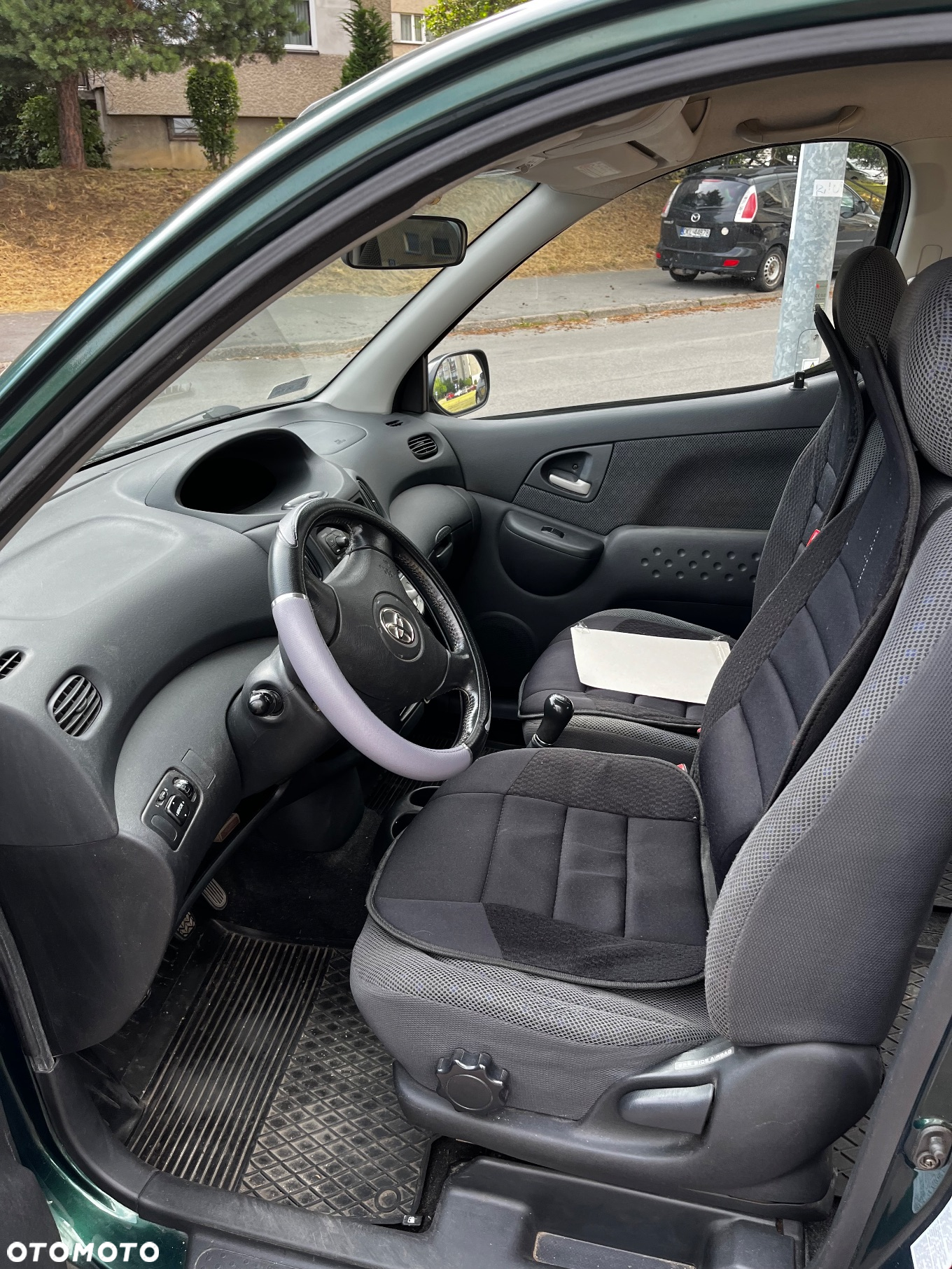 Toyota Yaris Verso 1.5 Sol - 9
