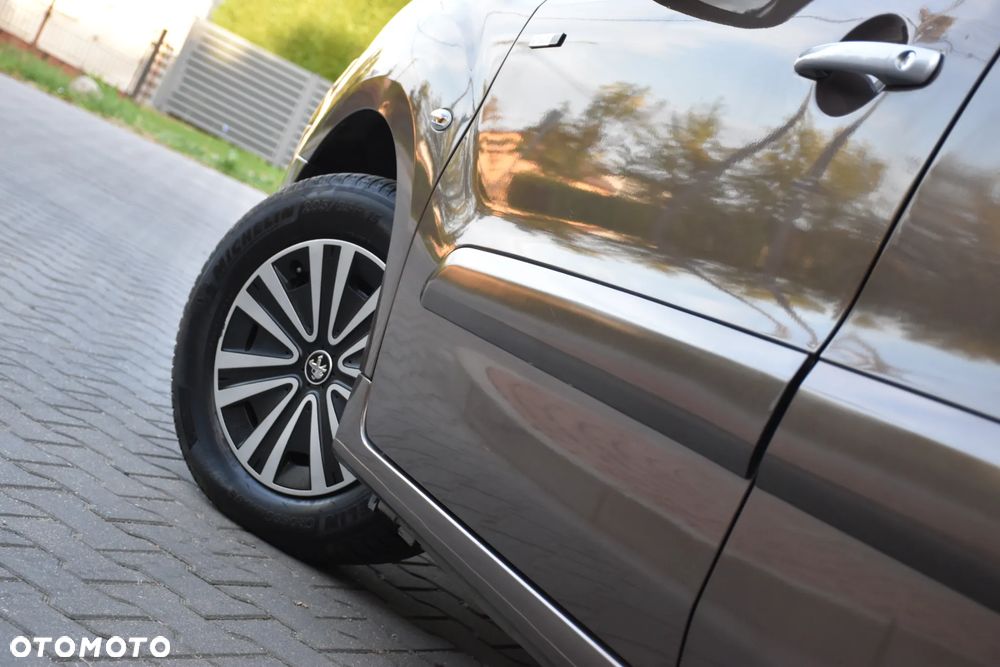 Peugeot Partner e-HDi FAP 92 Stop&Start Active - 36