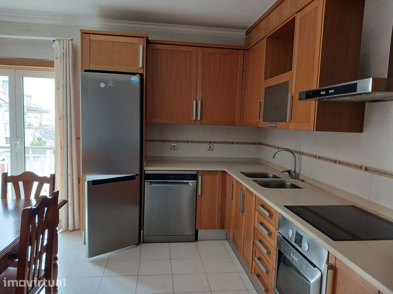 Apartamento T3 - centro de Fátima - Grande imagem: 3/27