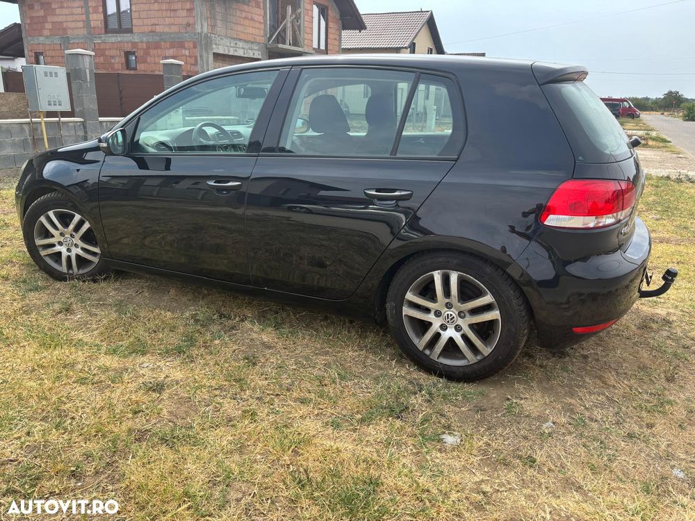 Volkswagen Golf - 18