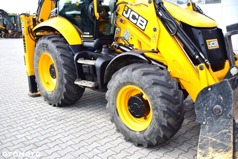 JCB 3CX Sitemaster PLUS TURBO 4x4 Contractor - 14