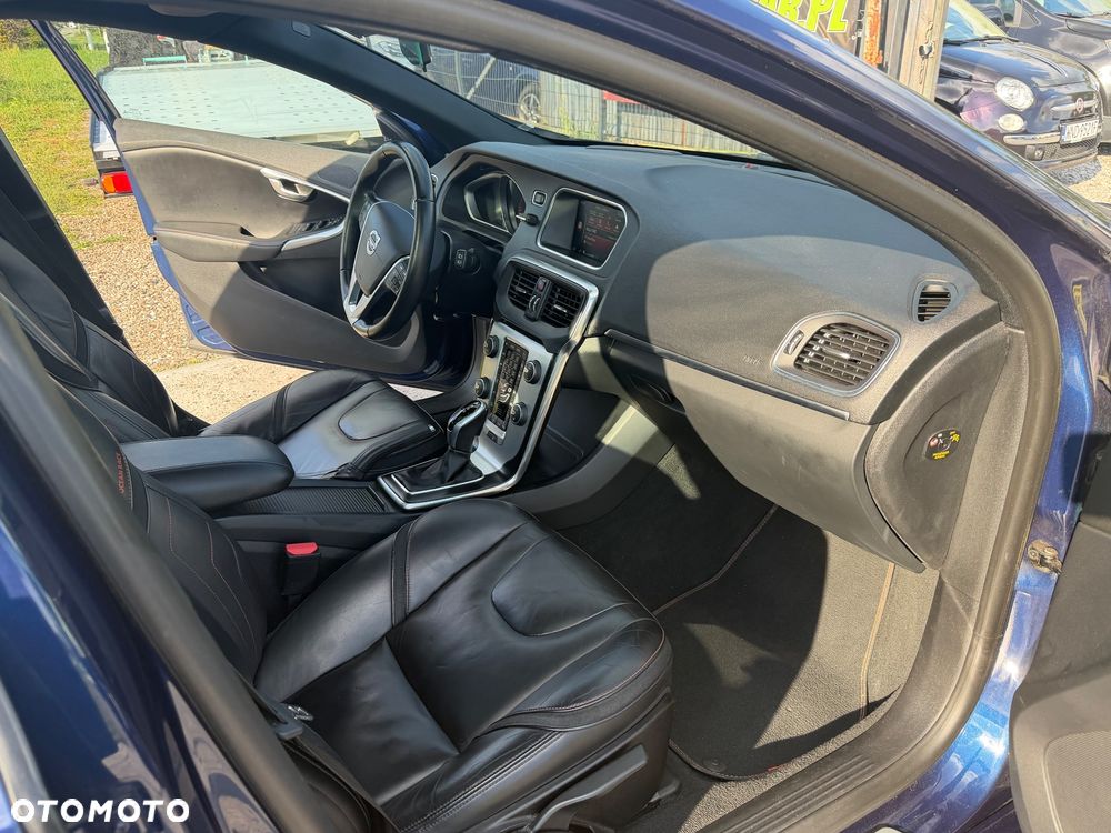 Volvo V40 D4 Geartronic Ocean Race - 15