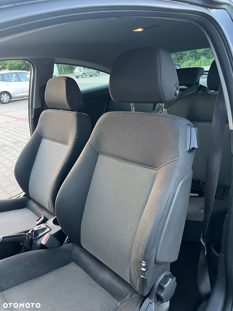 Opel Astra 1.6 Essentia - 13