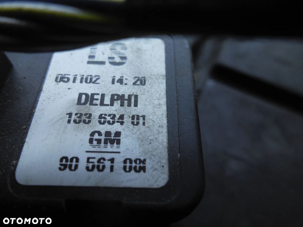 OPEL ASTRA G ZAFIRA A PRZEŁĄCZNIK SZYB 13363401 LS - 2