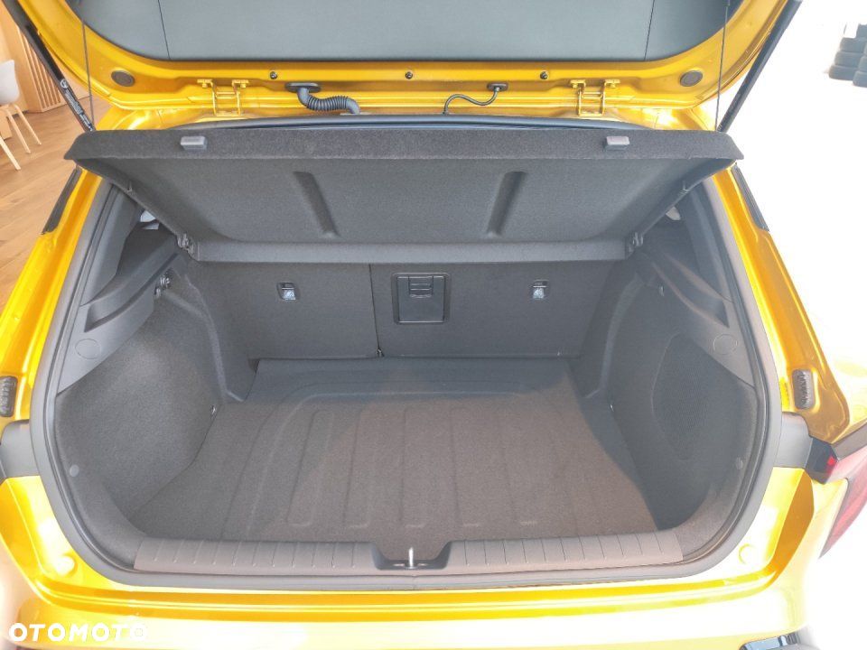 Kia K4 - 7