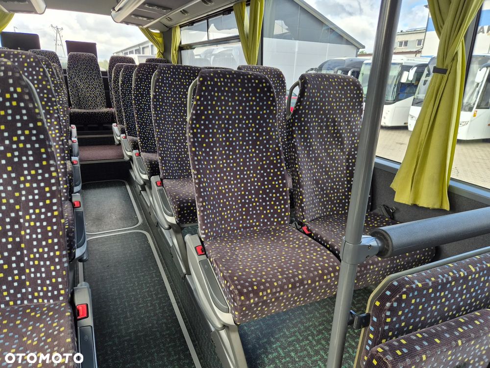 Mercedes-Benz INTOURO ME / PODWÓJNE SZYBY/ ROZKŁADANE FOTELE - 26