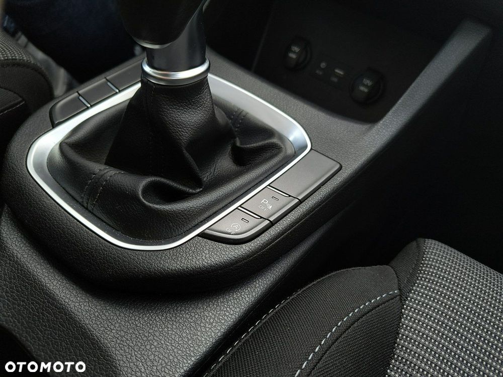 Hyundai i30 1.4 Comfort - 21