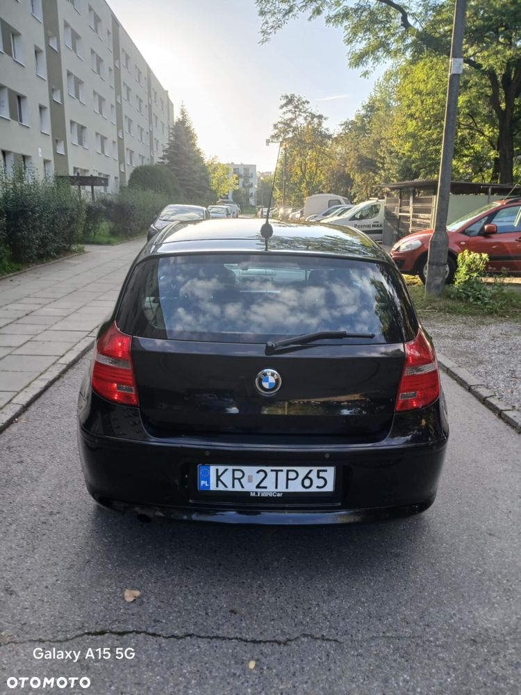 BMW Seria 1 116i - 6