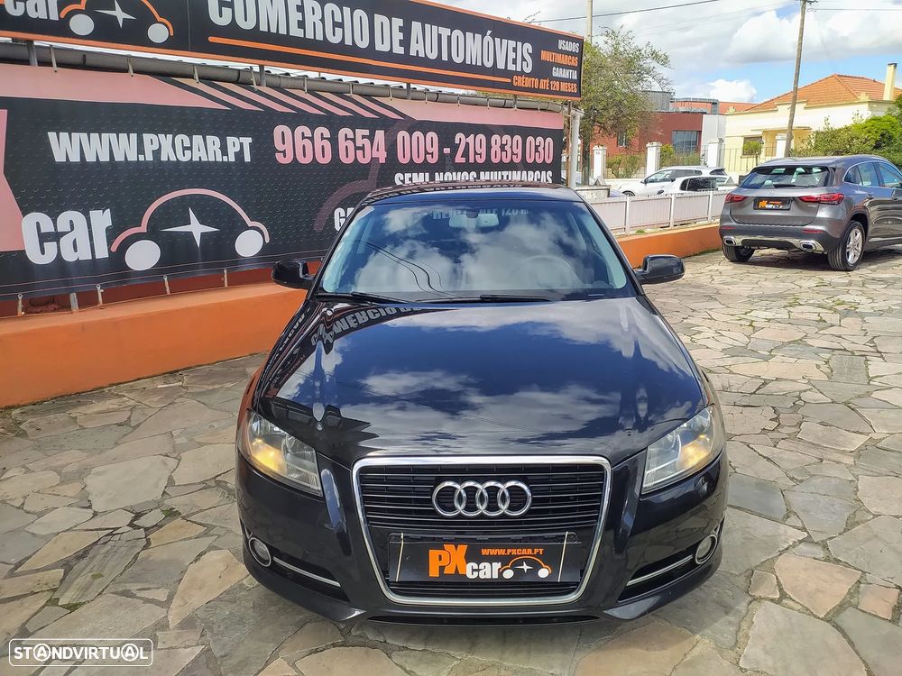 Audi A3 1.6 TDI DPF Attraction - 32