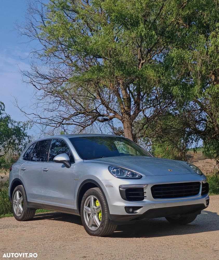 Porsche Cayenne - 3