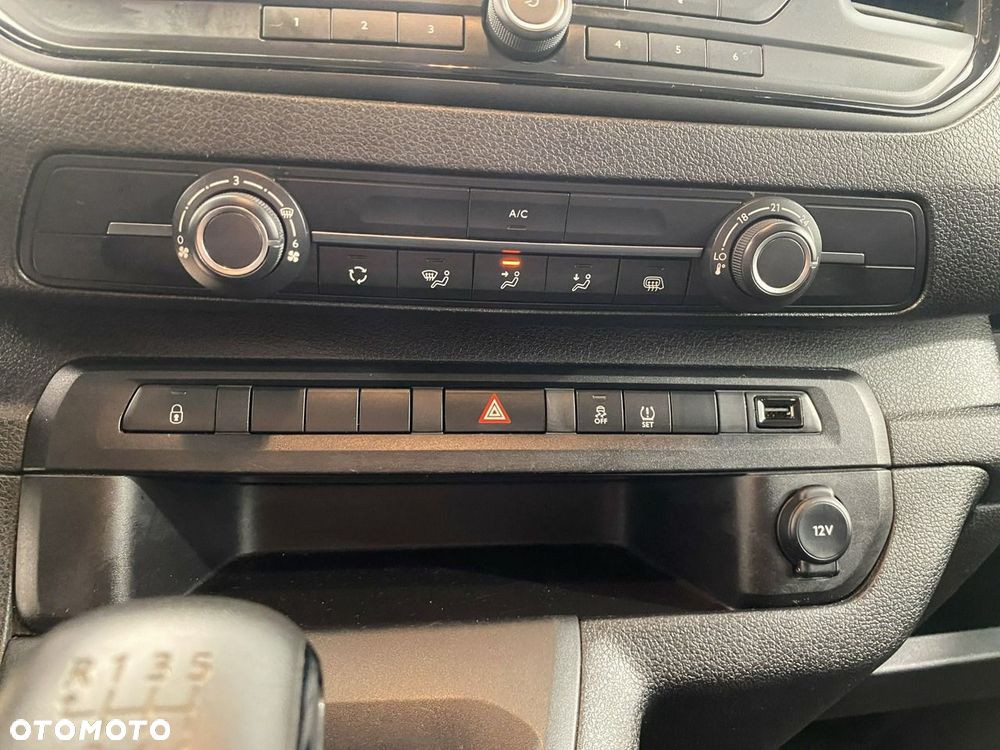 Toyota ProAce - 12
